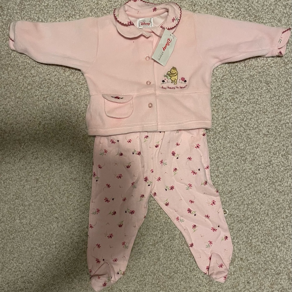 NWT Disney 2piece 0-3 month
